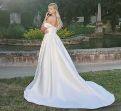 Pearl Embellished 2 piece gown in Ivory