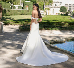 Stretch Mikado Mermaid gown in Ivory