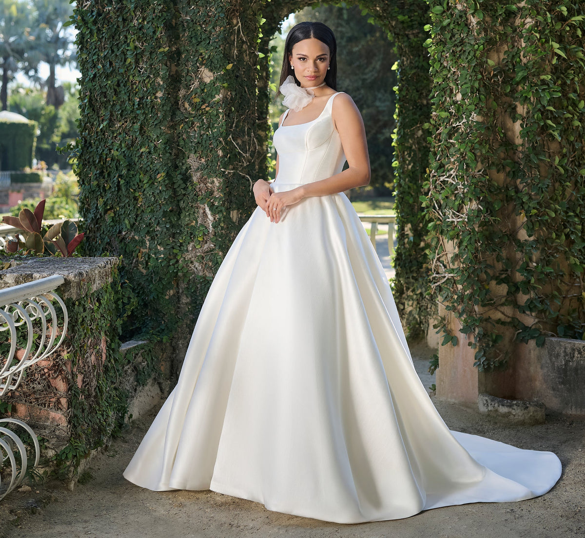 Luxe Mikado Ballgown in Ivory