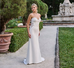 Stretch Crepe and Lace gown in Ivory