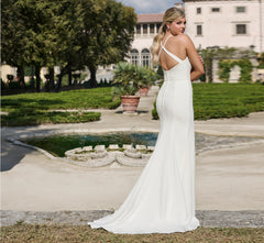 Stretch Crepe slim gown in Ivory