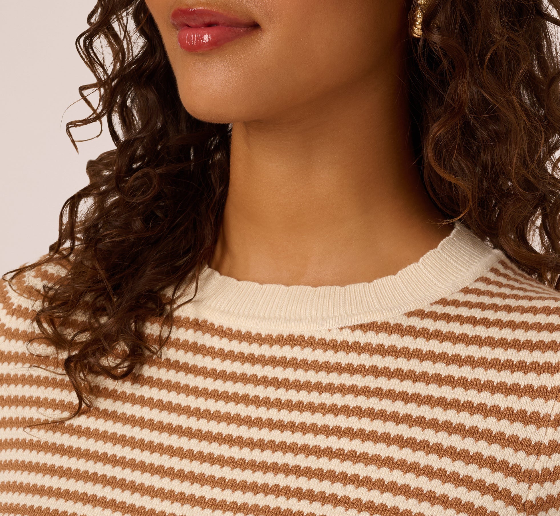 Three Quarter Sleeve Stripe Knit Sweater Top In Cream Camel