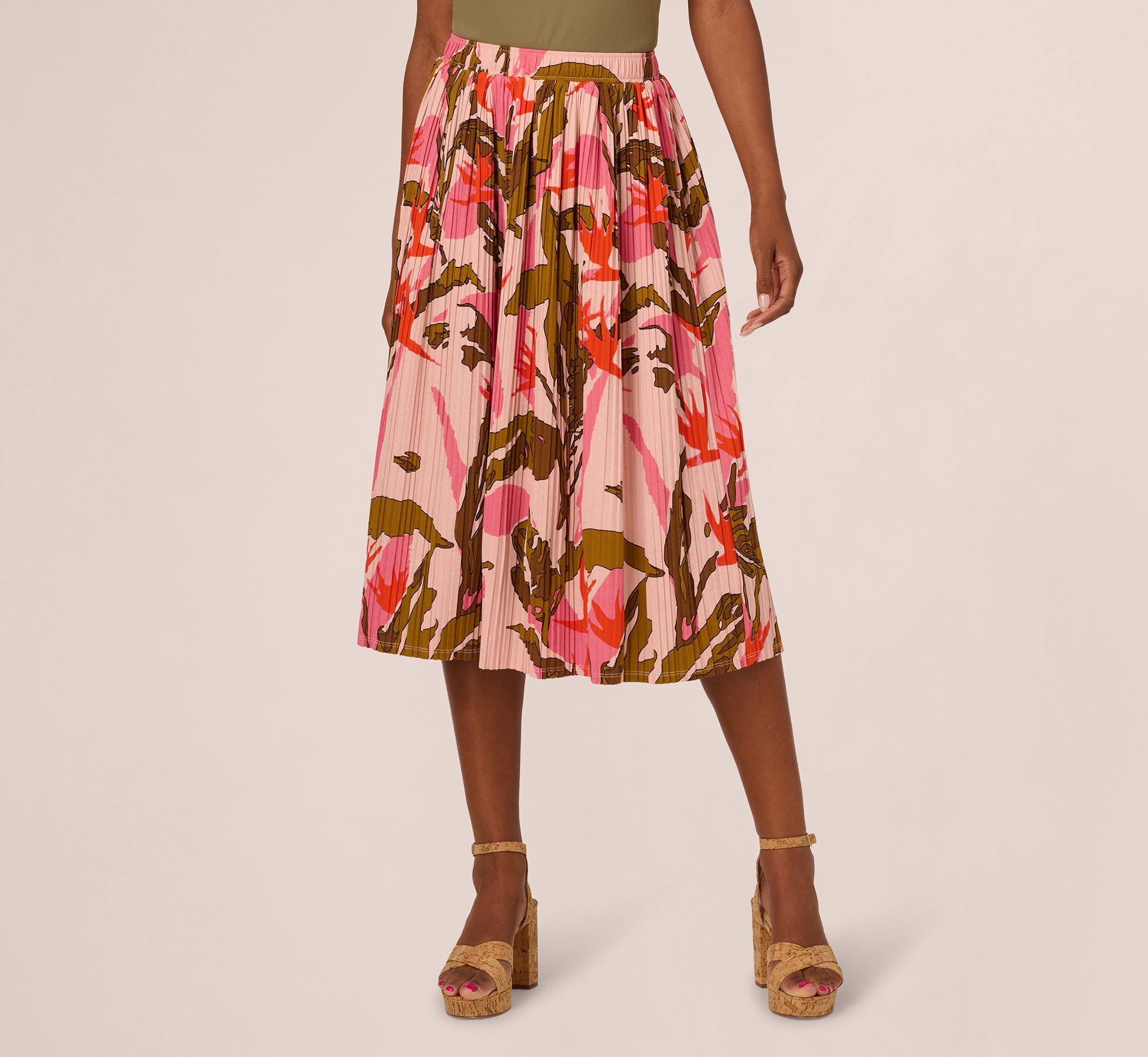 Micropleated Printed A Line Midi Skirt In Pale Mauve Botanic Flora