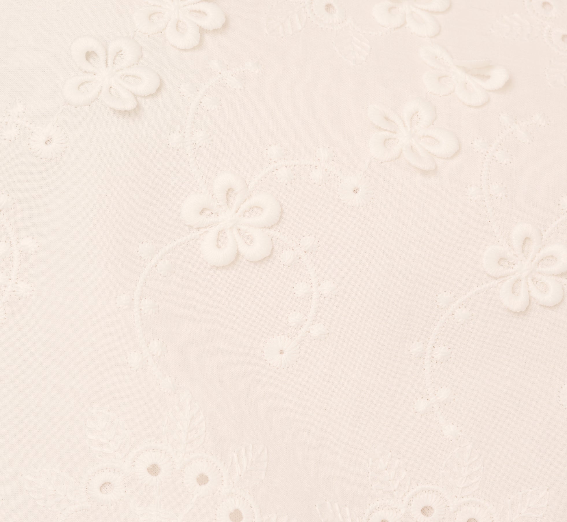 Short Sleeve 3D Eyelet Top In White