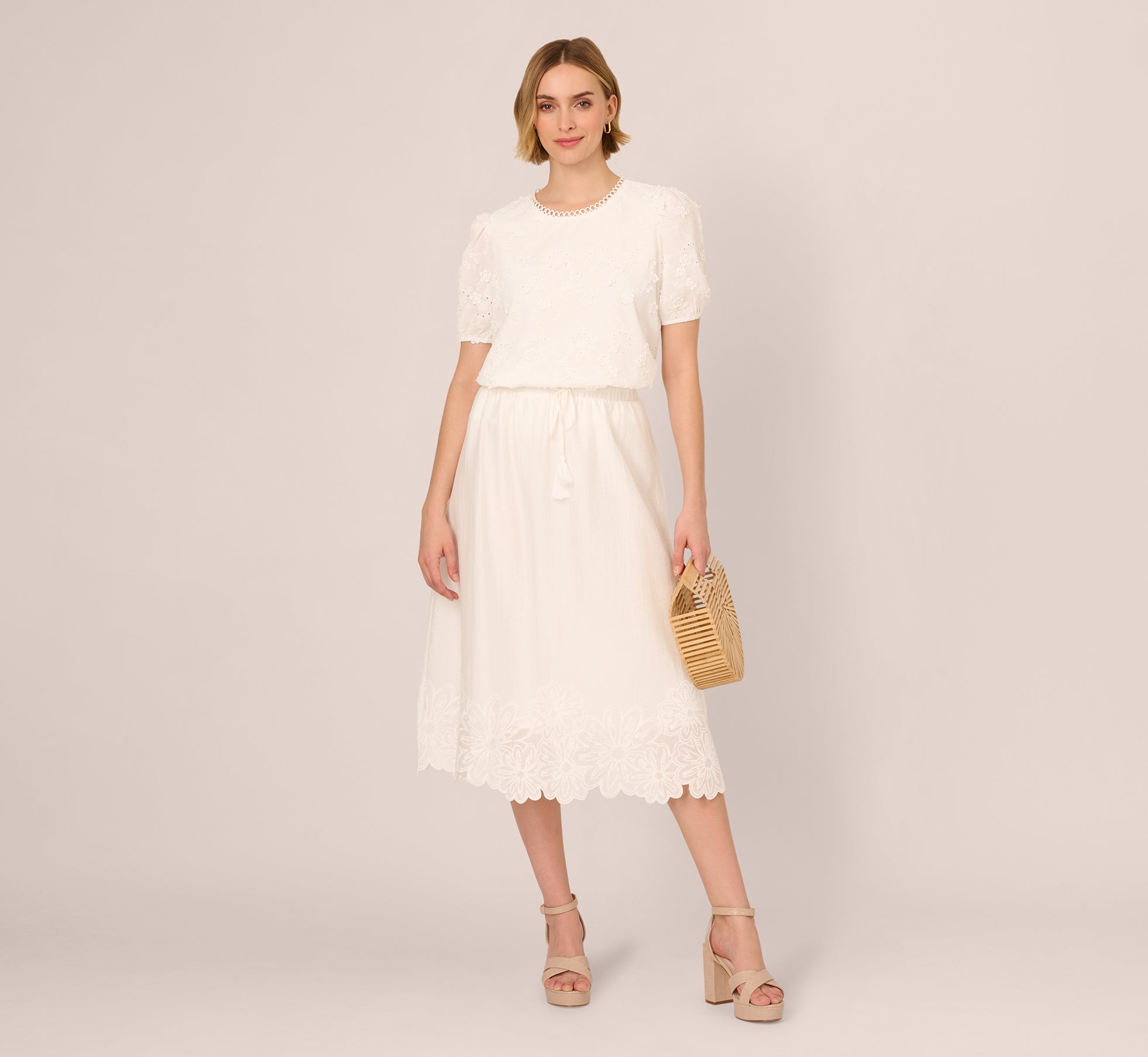 Short Sleeve 3D Eyelet Top In White