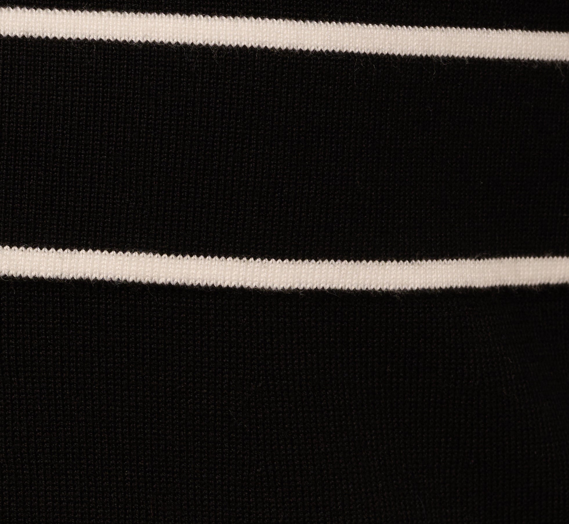 Long Sleeve Contrast Tipped Sweater Dress In Black Ivory