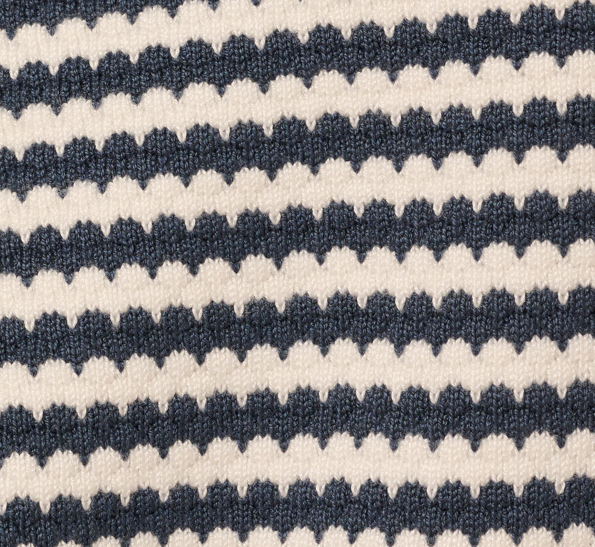 Short Sleeve Scalloped Stripe Pullover Sweater In Ivory Slate Blue