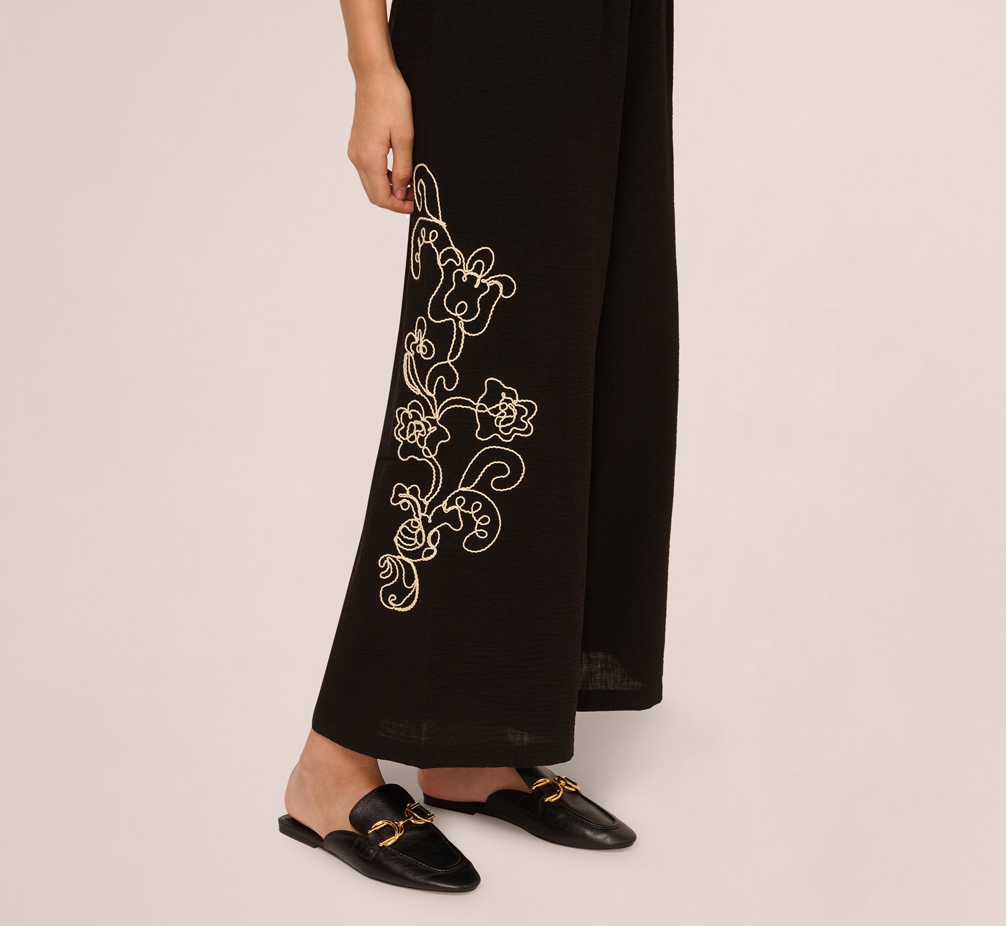 Wide Leg Floral Embroidered Pant In Black Cream