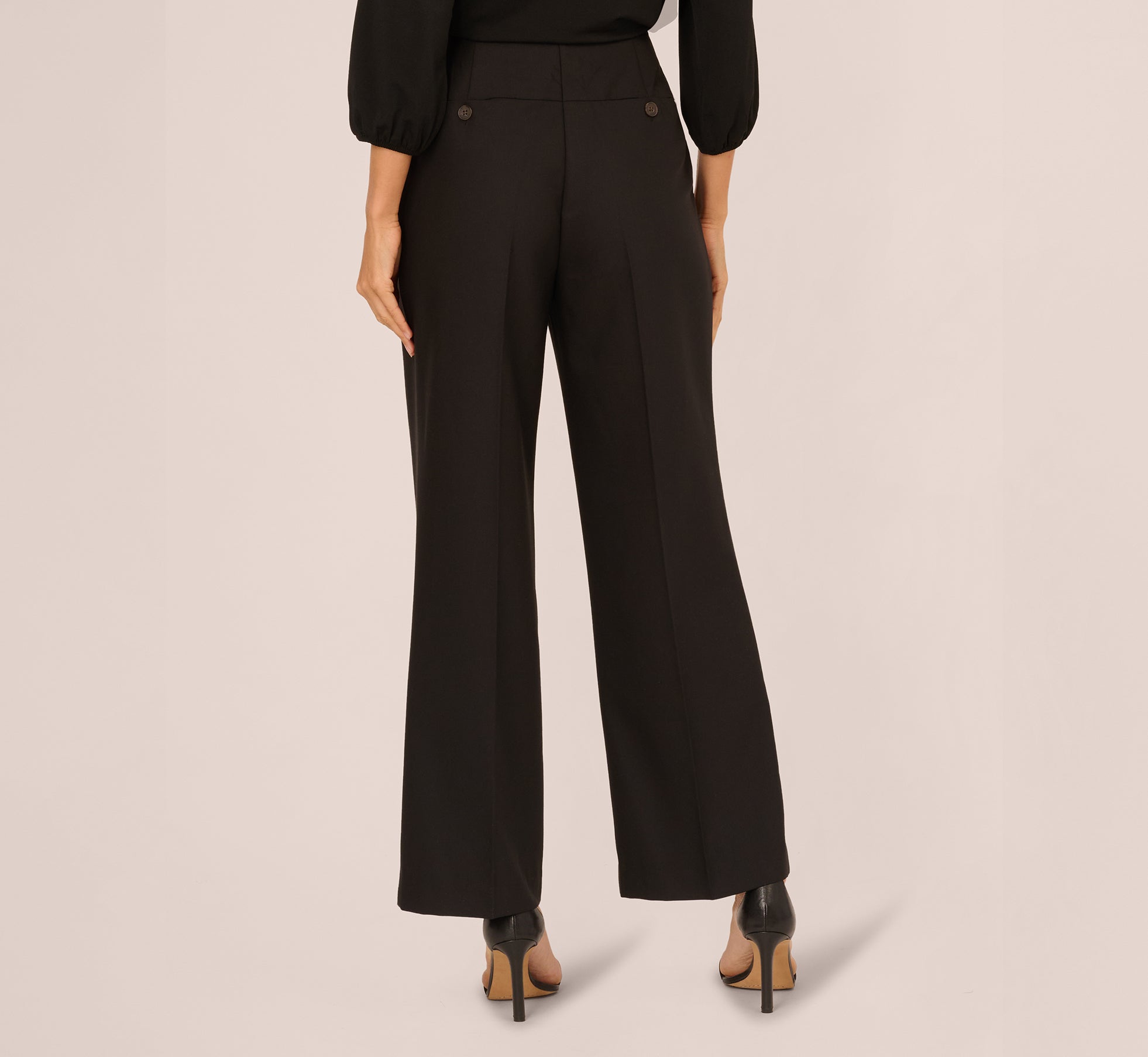 Wide Leg Pleated Trouser In Black