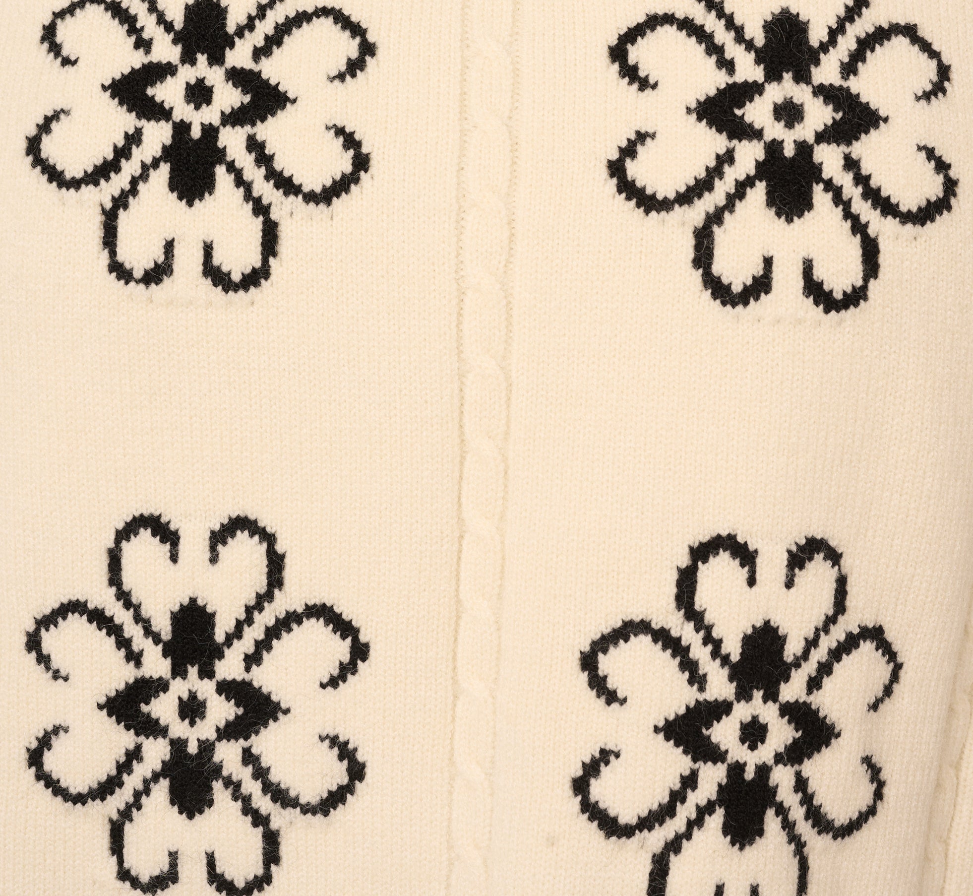 Floral Cable Knit Pullover Sweater In Cream Black