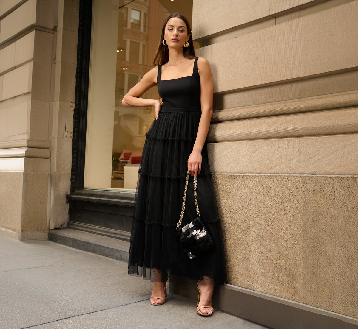 Sleeveless Midi Dress With Square Neck And Tiered Skirt In Black
