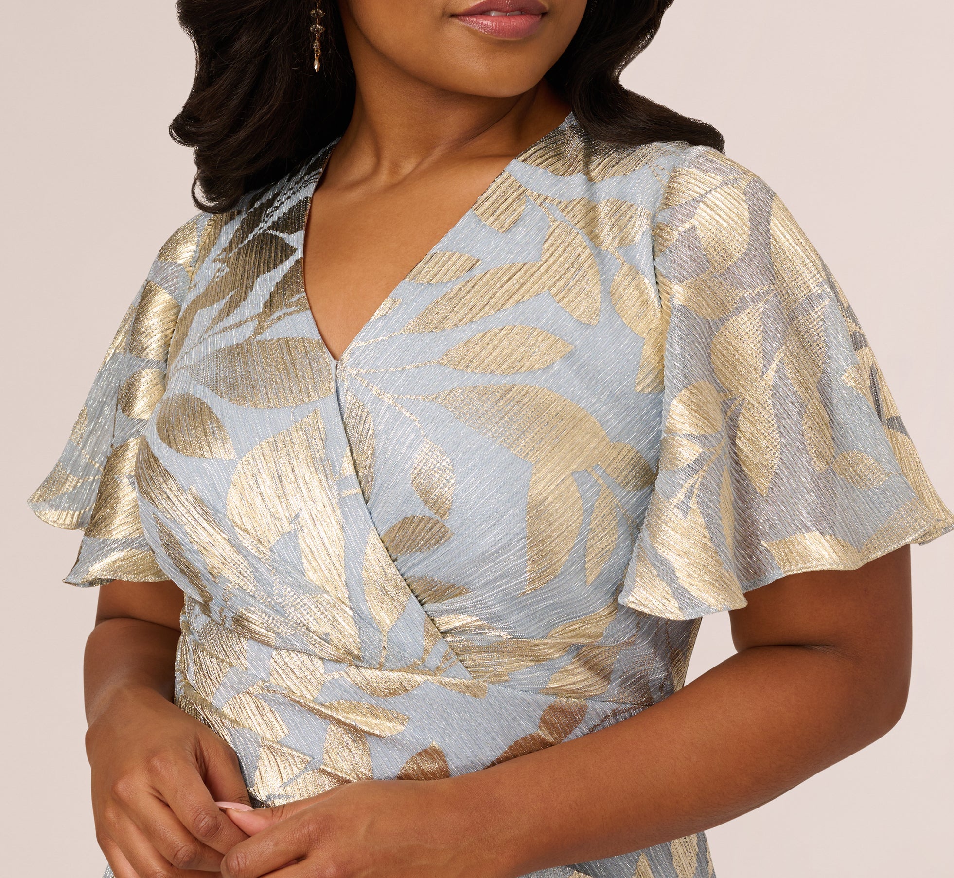 Plus Size Foil Leaf Short Sleeve Gown With Draped Details In Light Blue Gold