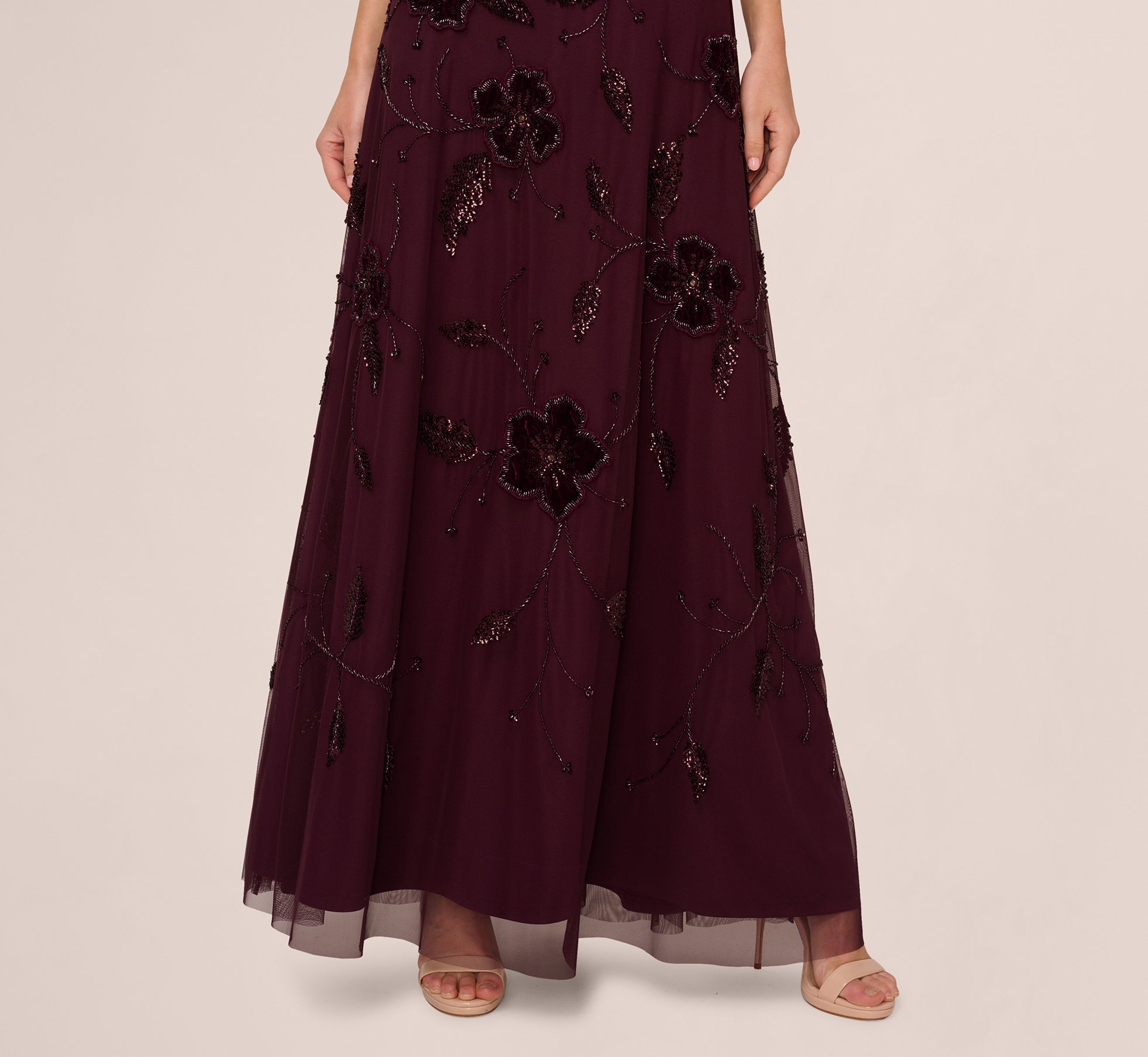 Sleeveless Velvet Beaded Floral Gown In Night Plum