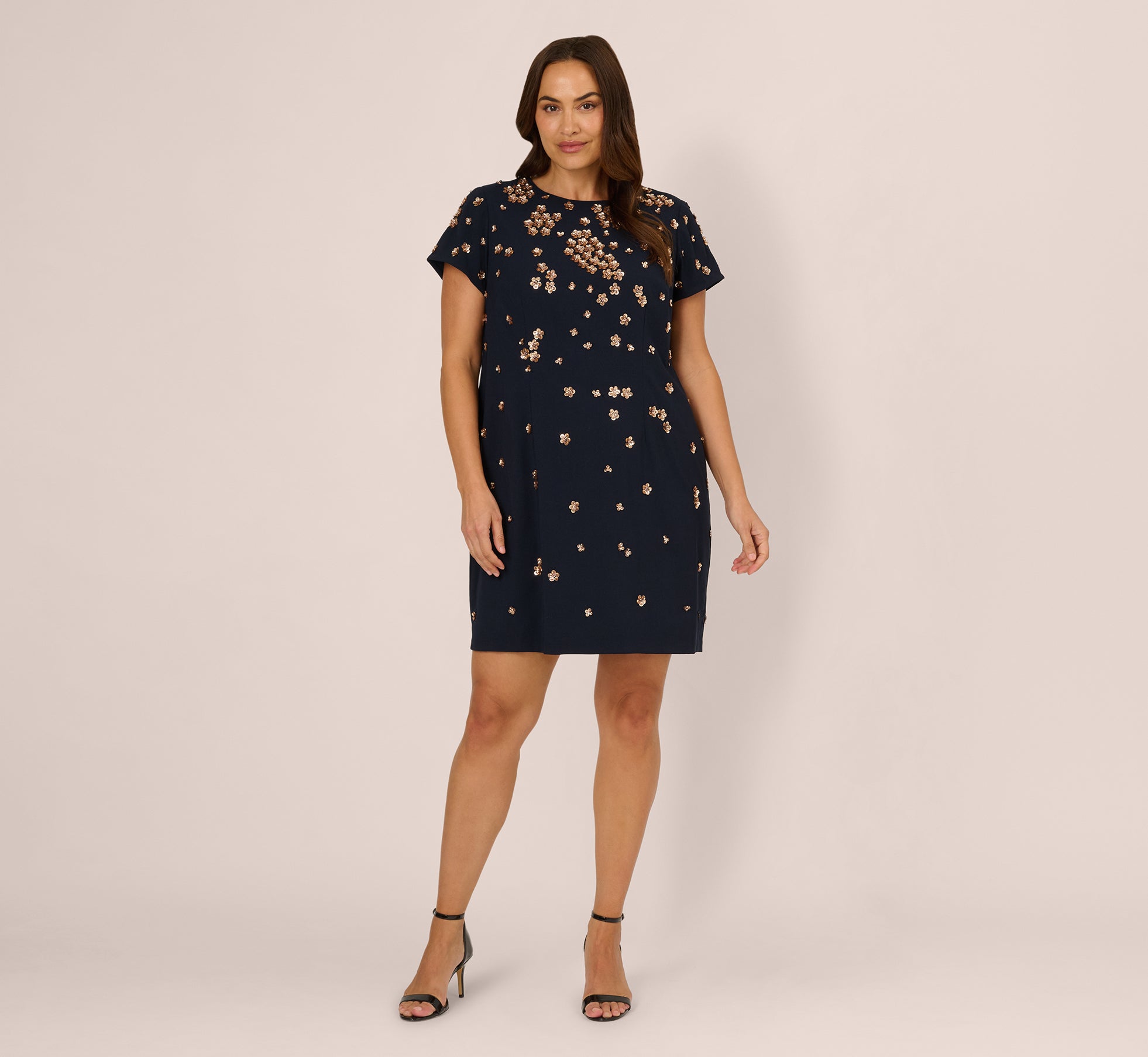 Plus Size Short Sleeve Floral Sequin Shift Dress In Midnight Rosegold