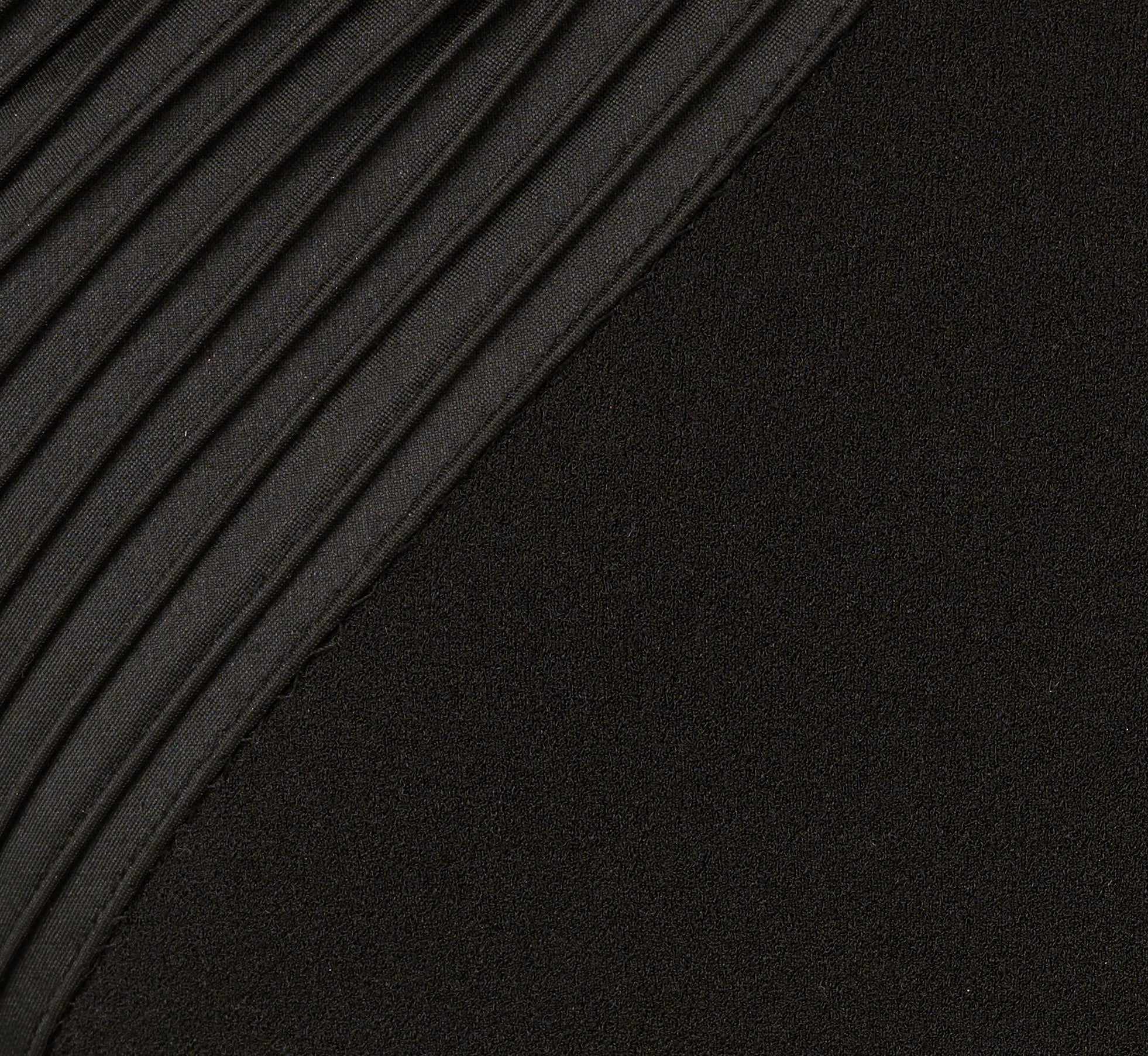 One Shoulder Pleated Detail Mermaid Gown In Black